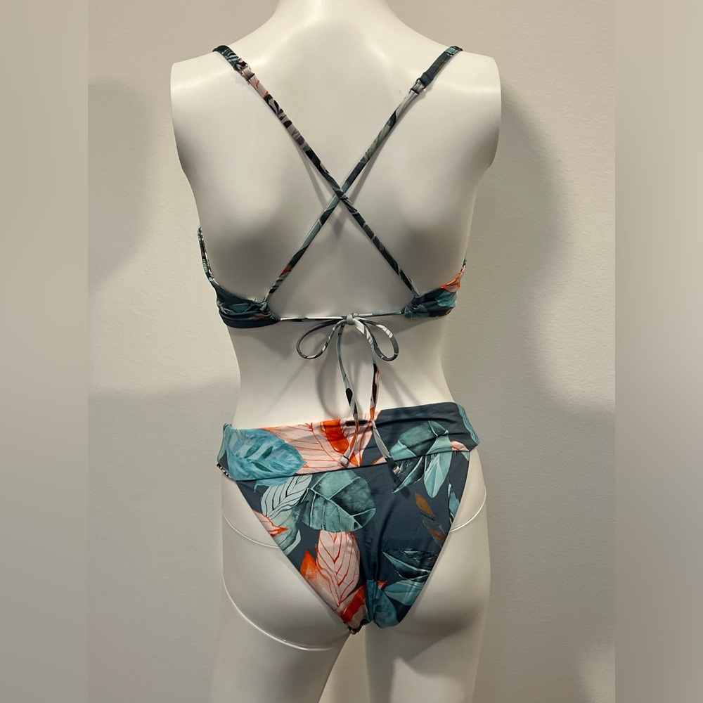 Maaji bikini sz Medium - Picture 3 of 3